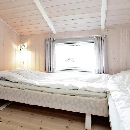 Three-bedroom Holiday In 1 Feriehus *